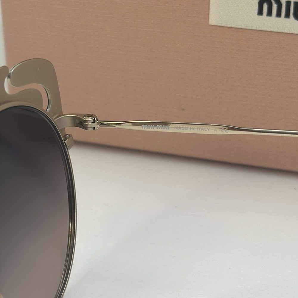 💯- New Authentic Miu Miu MU 57TS HB5GR0* 3N Metal Women Noir sunglasses - Picture 15 of 16